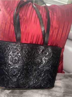 Alejandro Yeo Black Tooled Leather Tote Bag - Classic Women's Handbag